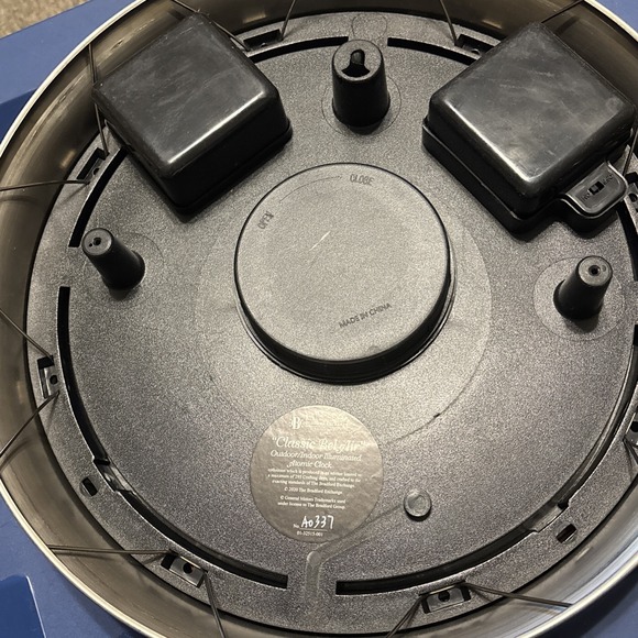 Bradford Exchange Classic Bel Air Atomic Wall Clock Lighted Chevy Garage 1957 GM - Picture 5 of 11